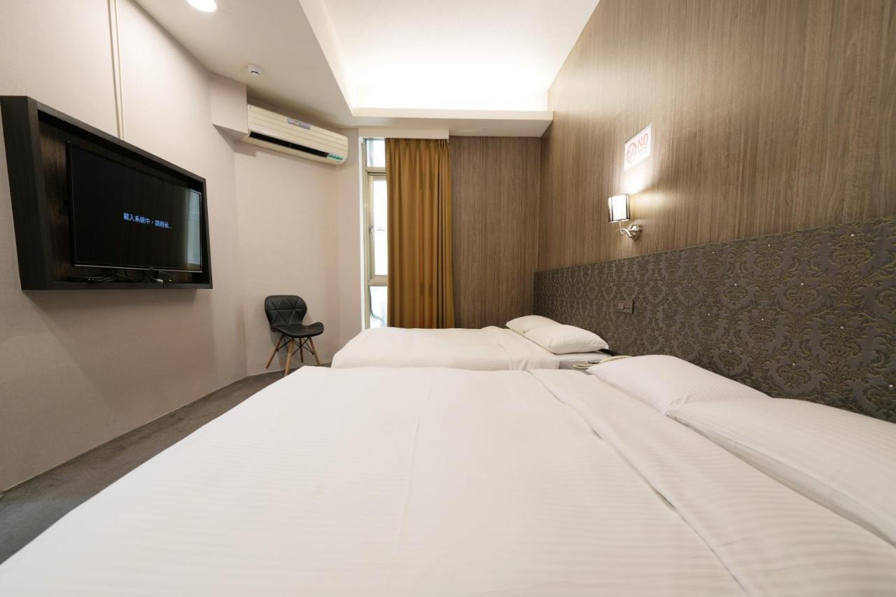 Meworld Hotel - Ximen Тайбей Екстер'єр фото